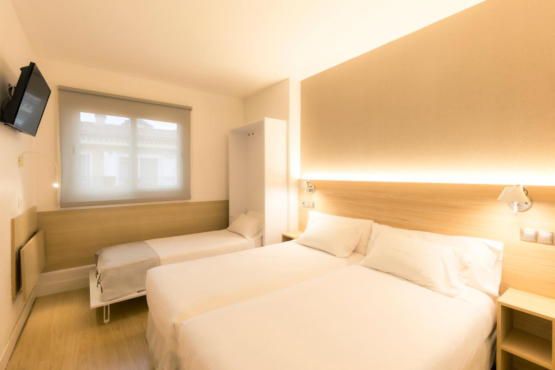 Hotel בורלאדה מראה חיצוני תמונה